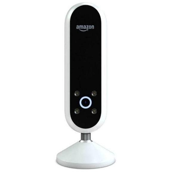 New Amazon Echo Look for your OOTD - Picture 1 of 5